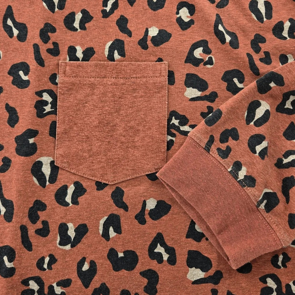 MarleyLilly Cheeta Print Long Sleeve Tee Size 2XL - Picture 4 of 7